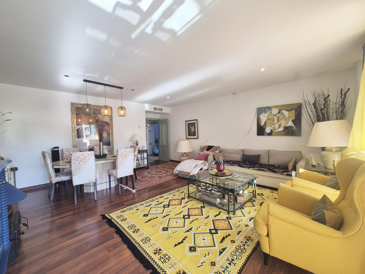 Appartement te koop in Riviera del Sol | 2 slaapkamers H5365666