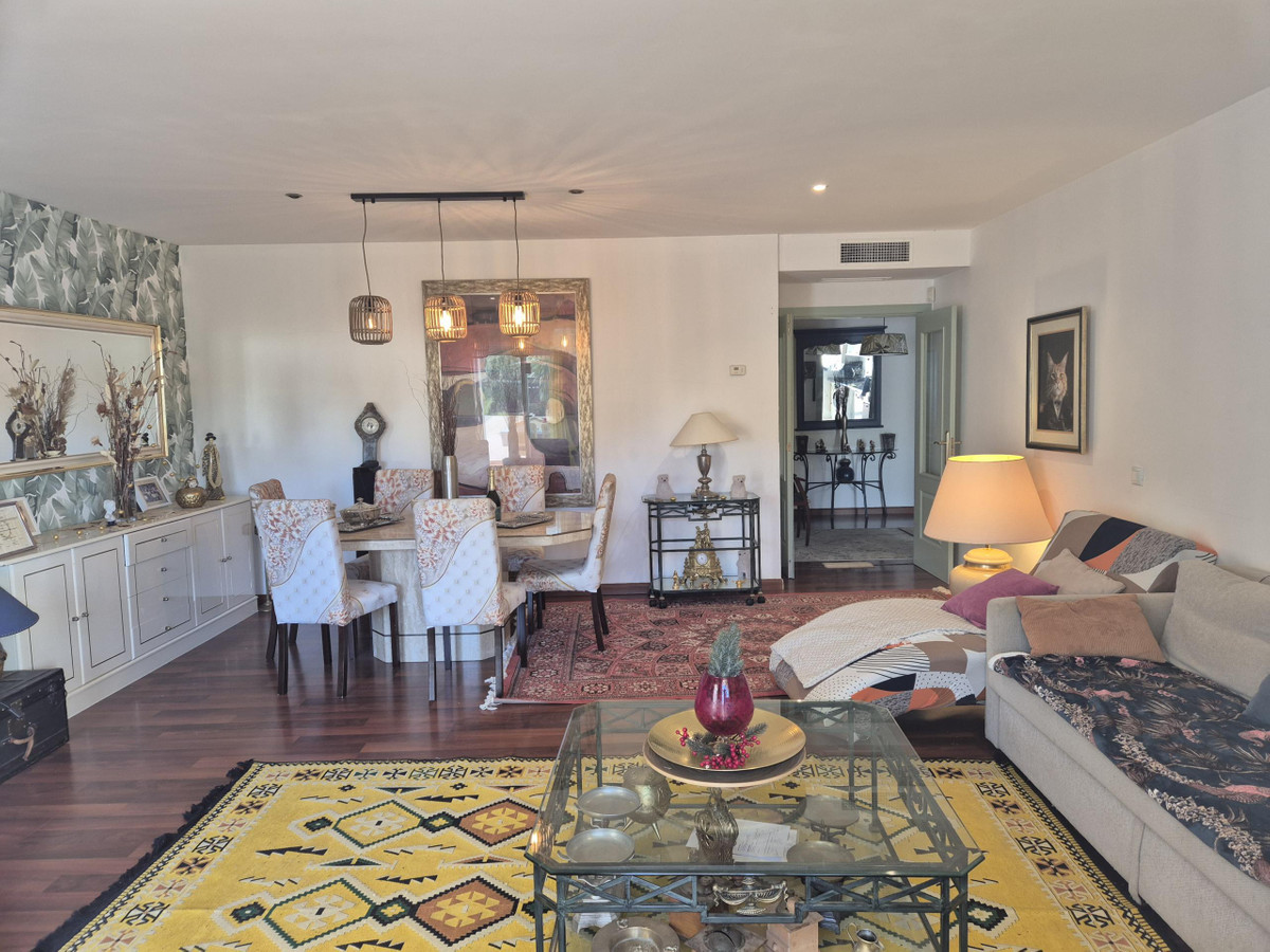 Appartement te koop in Riviera del Sol | 2 slaapkamers H5365666