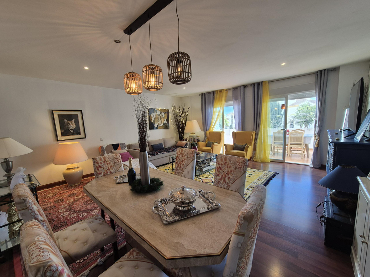 Appartement te koop in Riviera del Sol | 2 slaapkamers H5365666