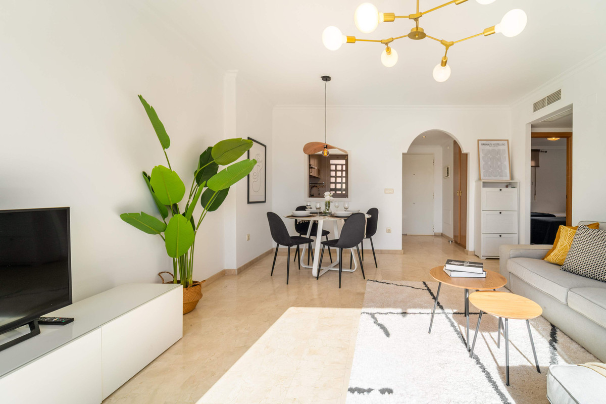 Appartement te koop in Riviera del Sol | 2 slaapkamers H5368501
