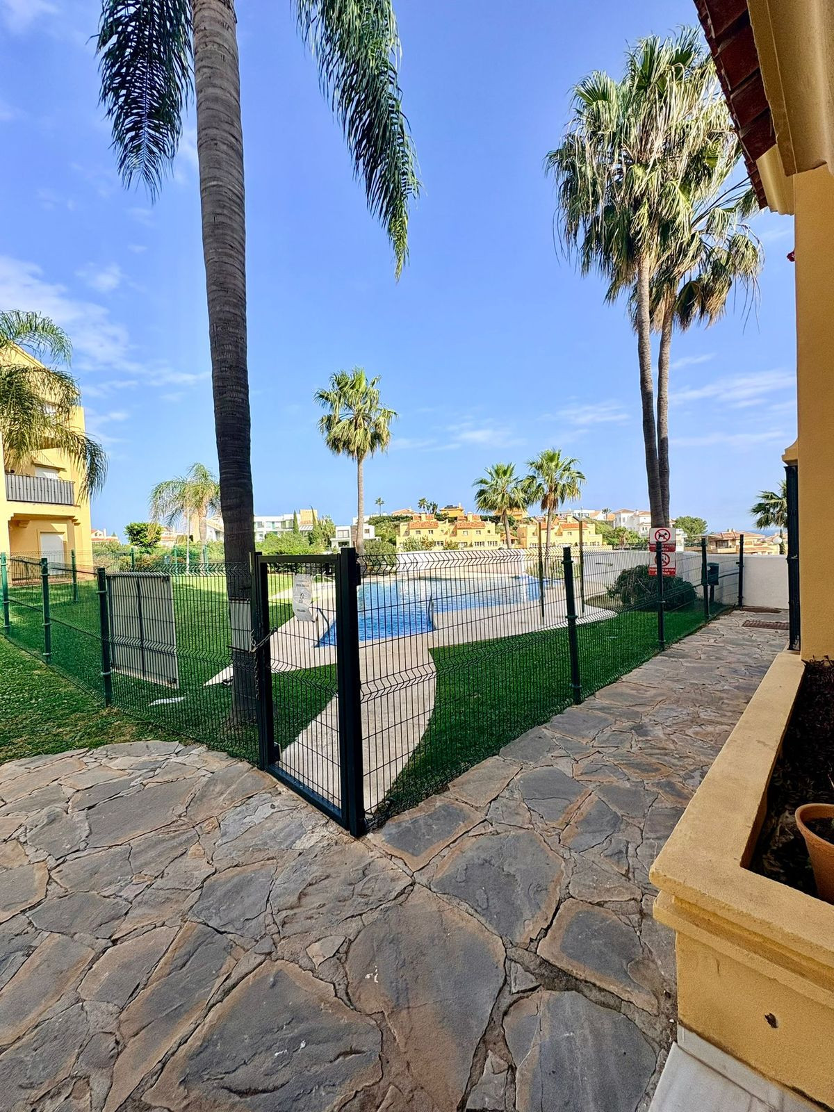 Appartement te koop in Riviera del Sol | 3 slaapkamers H5370088