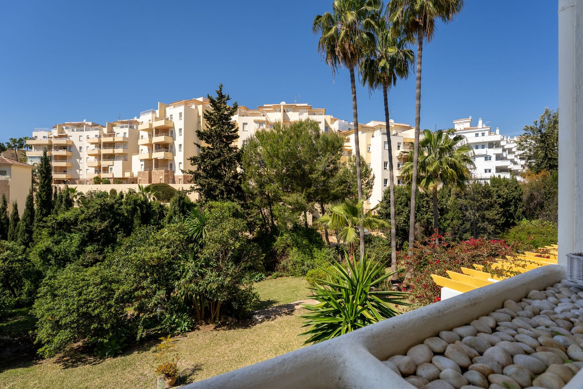 Appartement te koop in Riviera del Sol | 2 slaapkamers H5382529