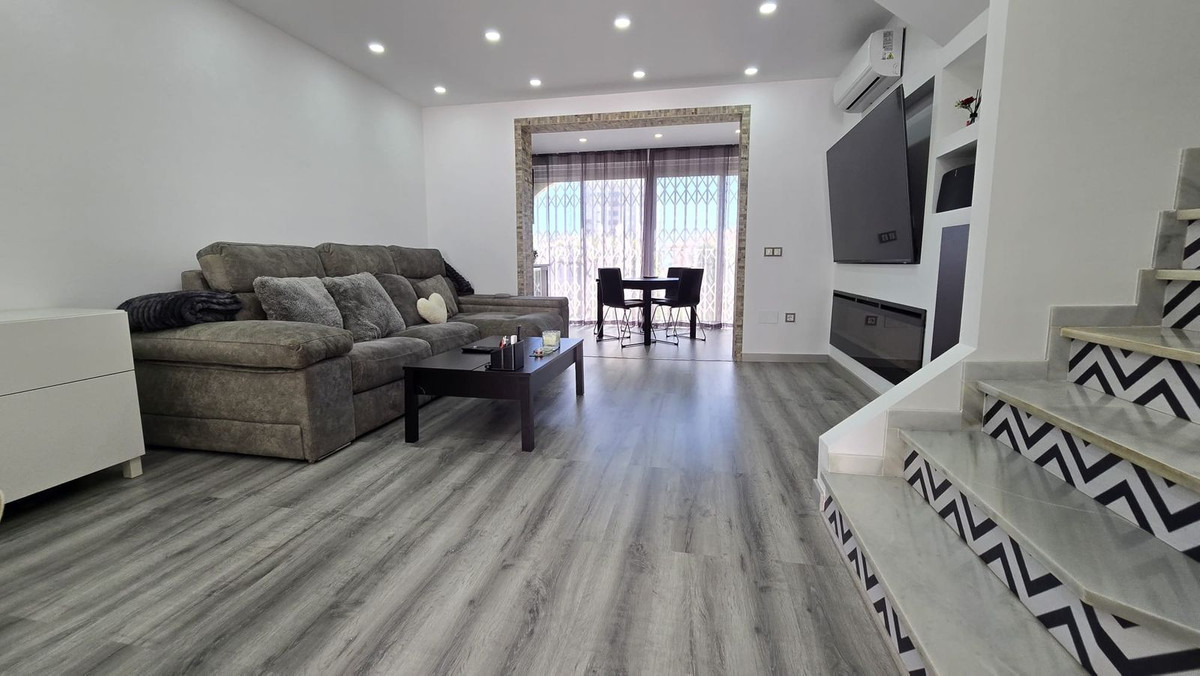 Huis te koop in Riviera del Sol | 2 slaapkamers H5383762