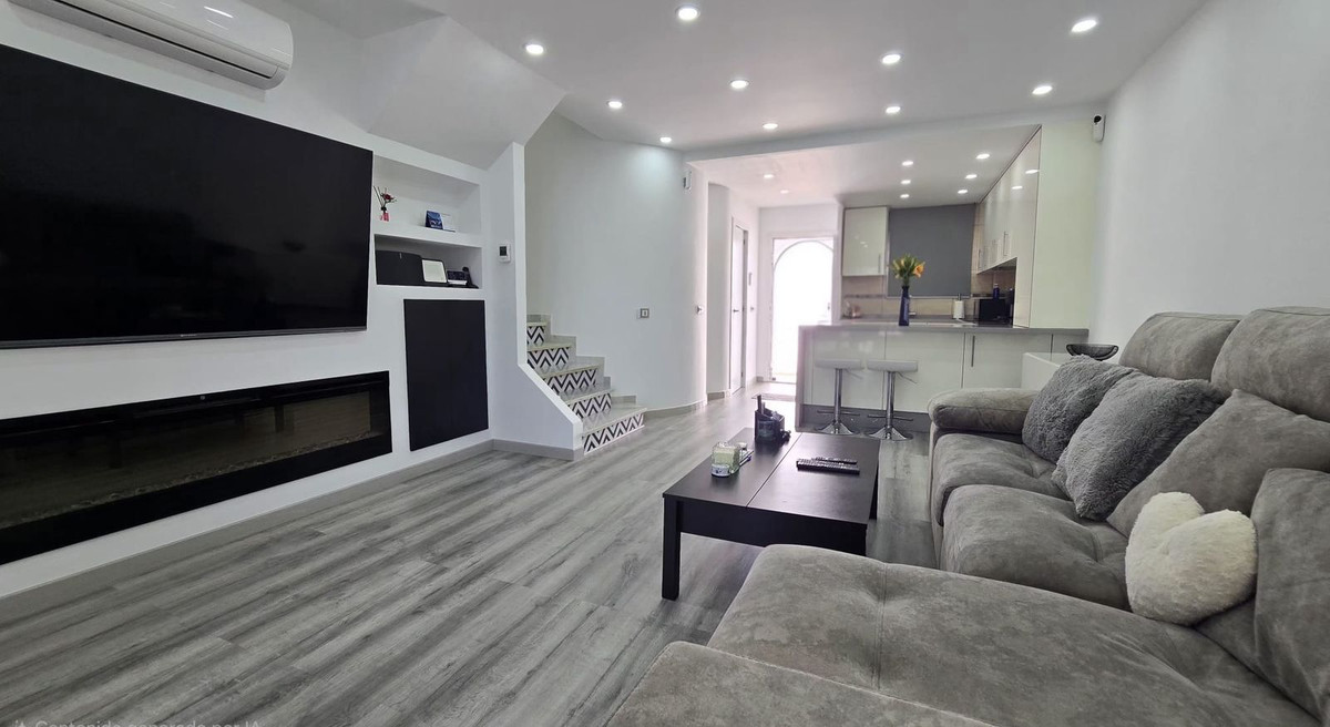Huis te koop in Riviera del Sol | 2 slaapkamers H5383762