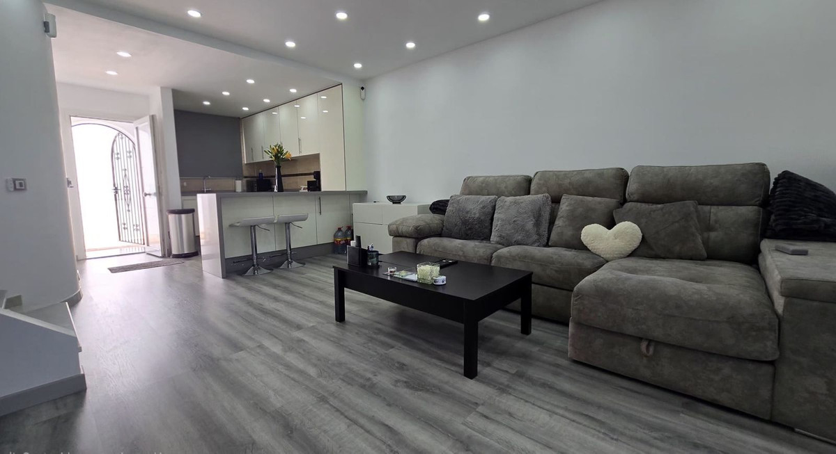 Huis te koop in Riviera del Sol | 2 slaapkamers H5383762