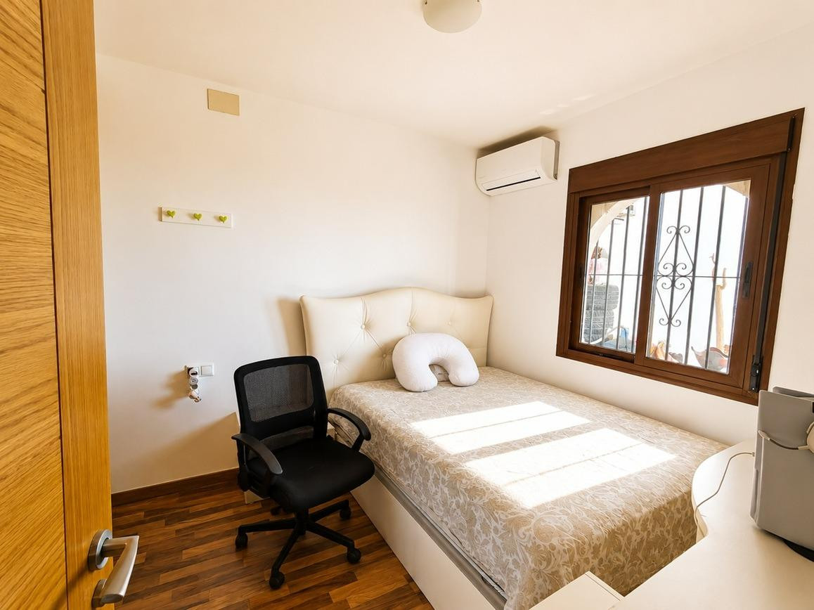 Appartement te koop in Riviera del Sol | 4 slaapkamers H5385658