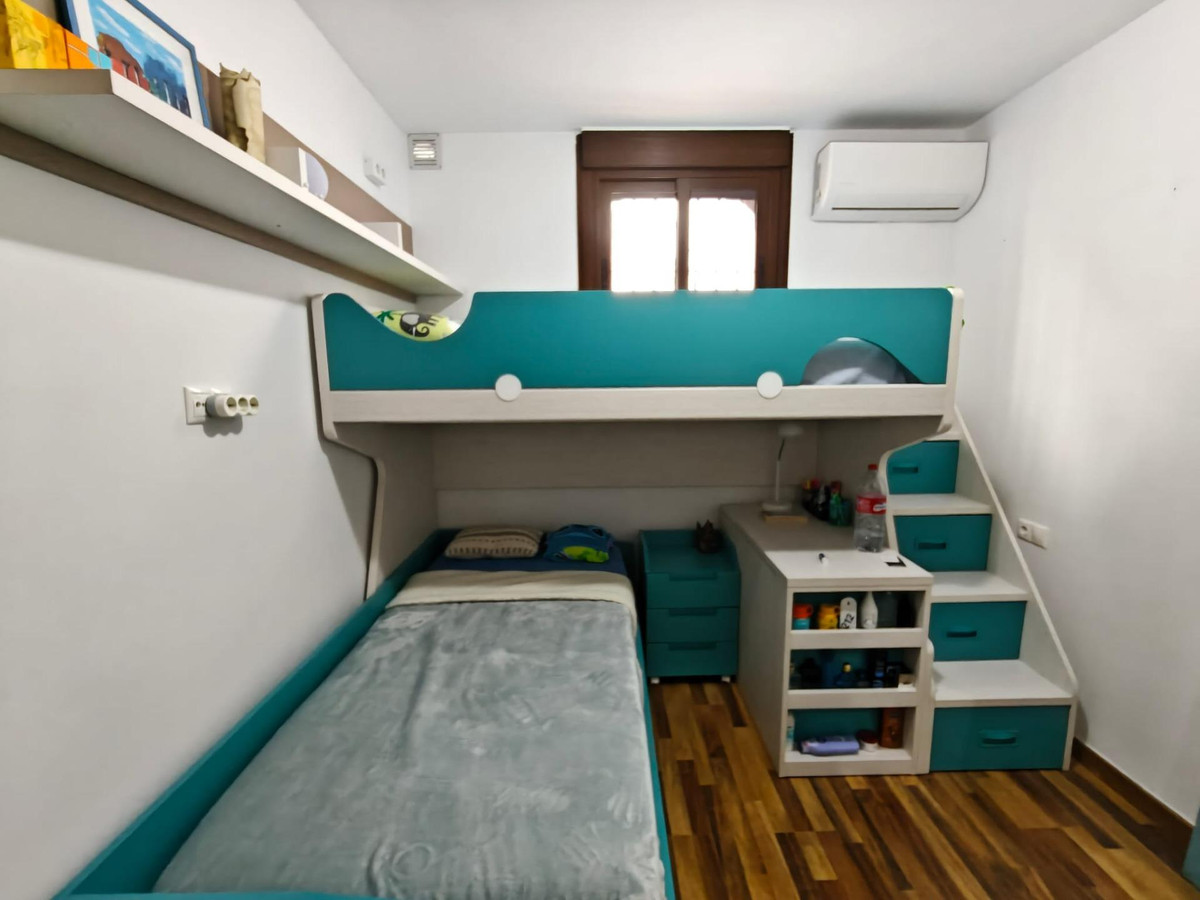Appartement te koop in Riviera del Sol | 4 slaapkamers H5385658