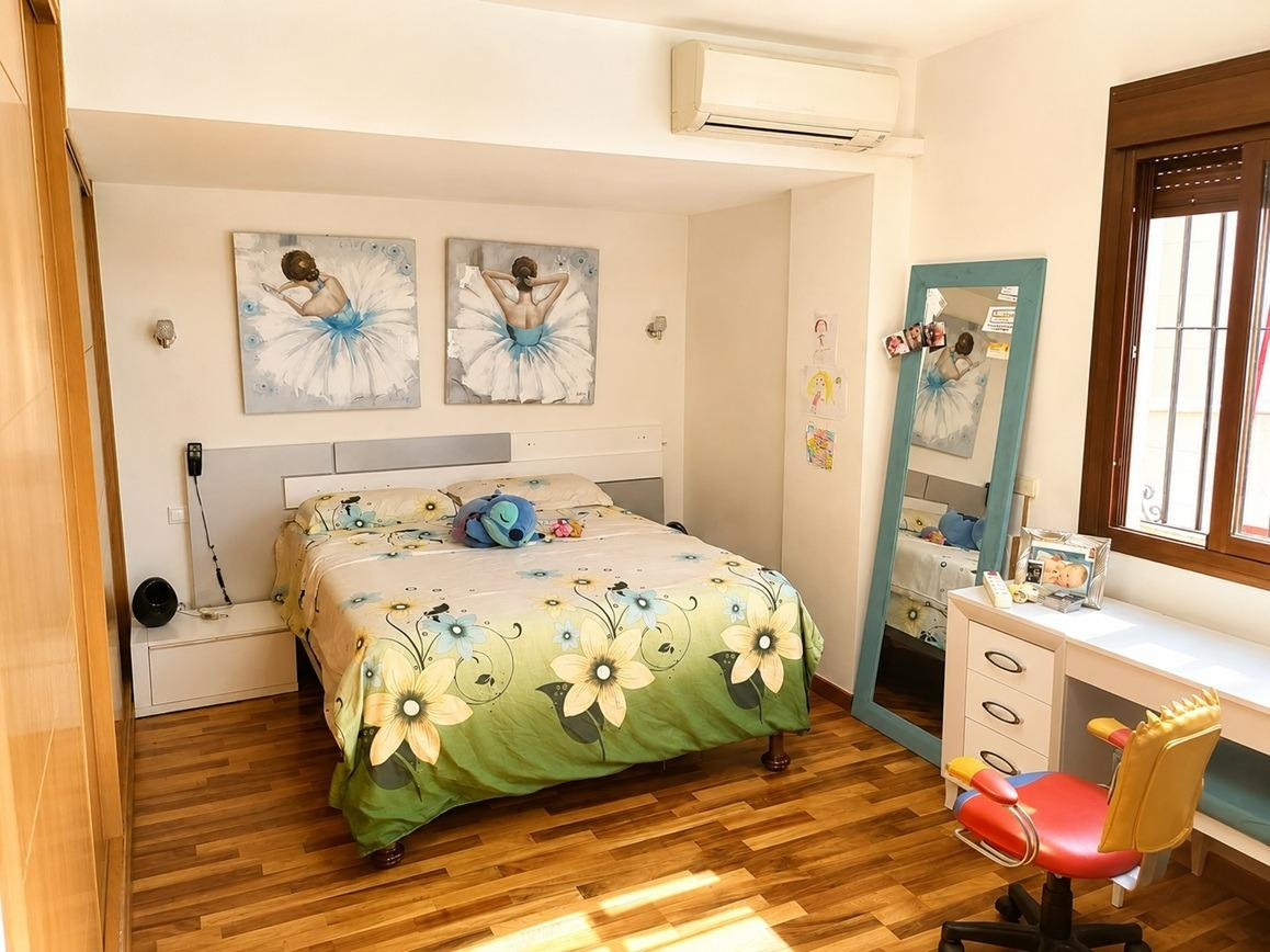Appartement te koop in Riviera del Sol | 4 slaapkamers H5385658