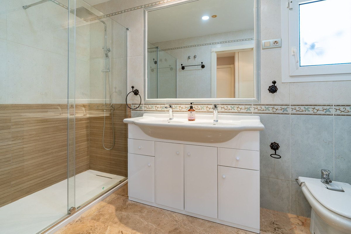 Appartement te koop in Riviera del Sol | 3 slaapkamers H5388826