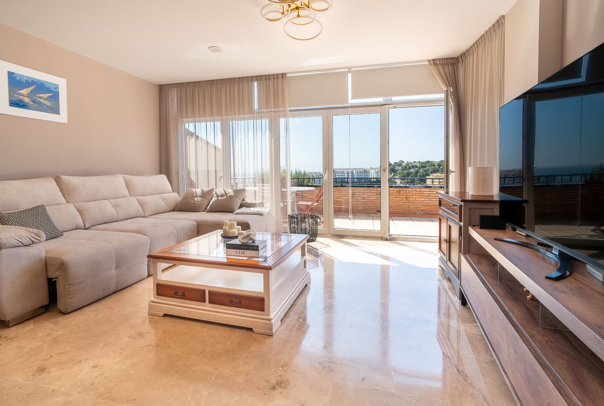 Appartement te koop in Riviera del Sol | 3 slaapkamers H5388826