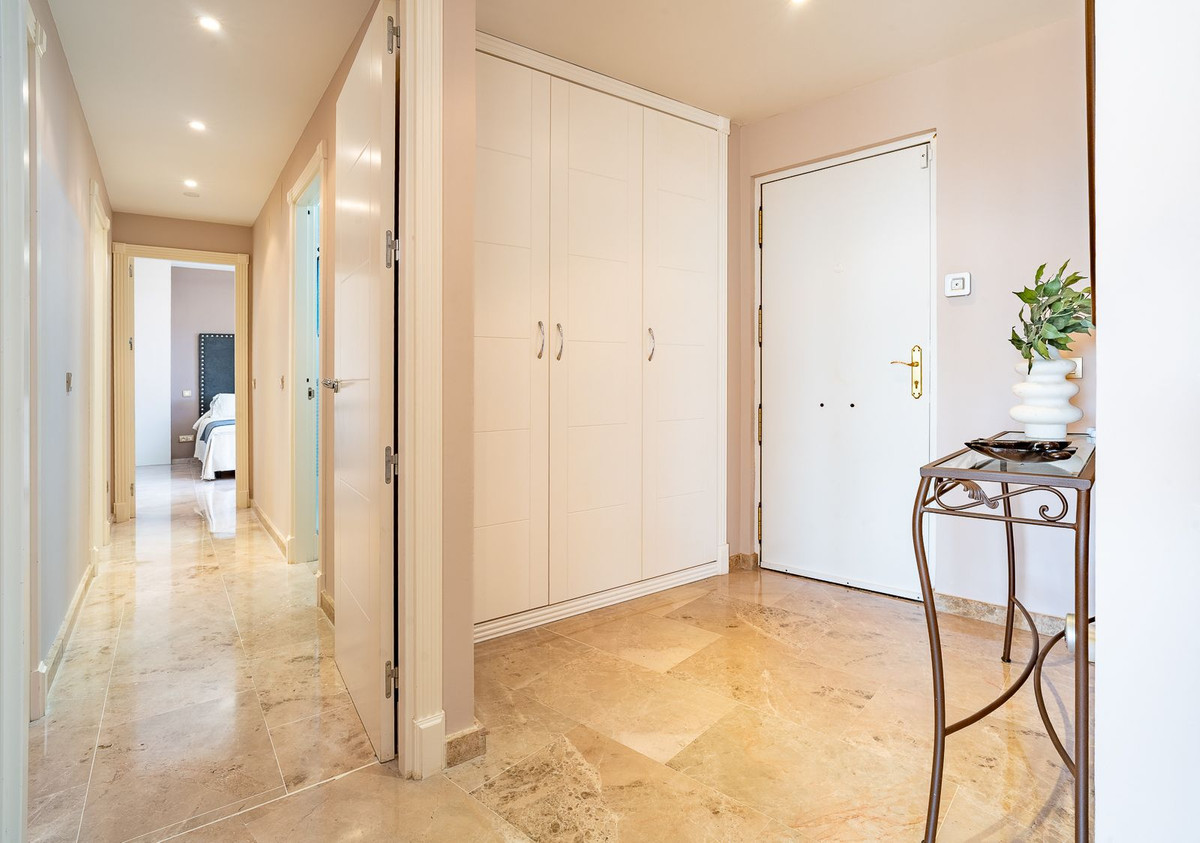 Appartement te koop in Riviera del Sol | 3 slaapkamers H5388826