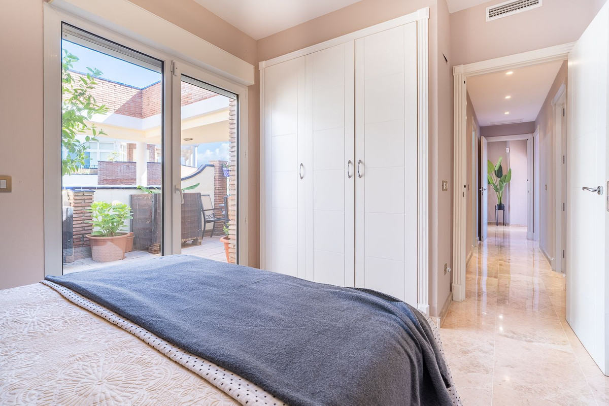 Appartement te koop in Riviera del Sol | 3 slaapkamers H5388826