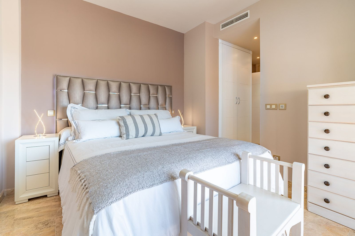 Appartement te koop in Riviera del Sol | 3 slaapkamers H5388826