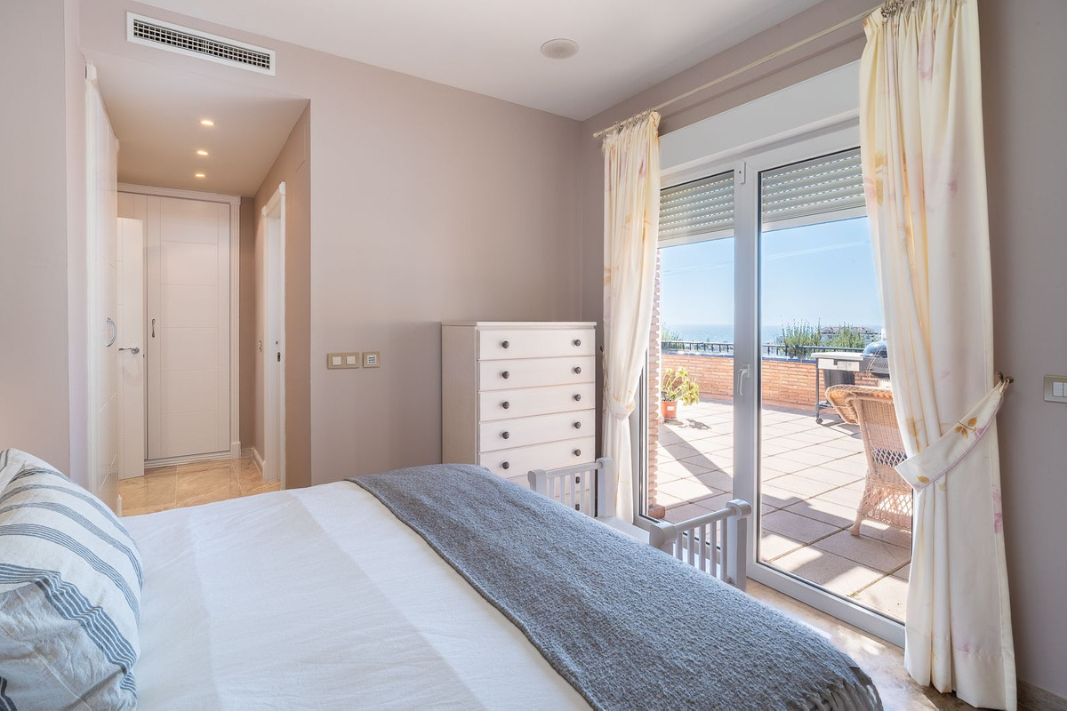 Appartement te koop in Riviera del Sol | 3 slaapkamers H5388826
