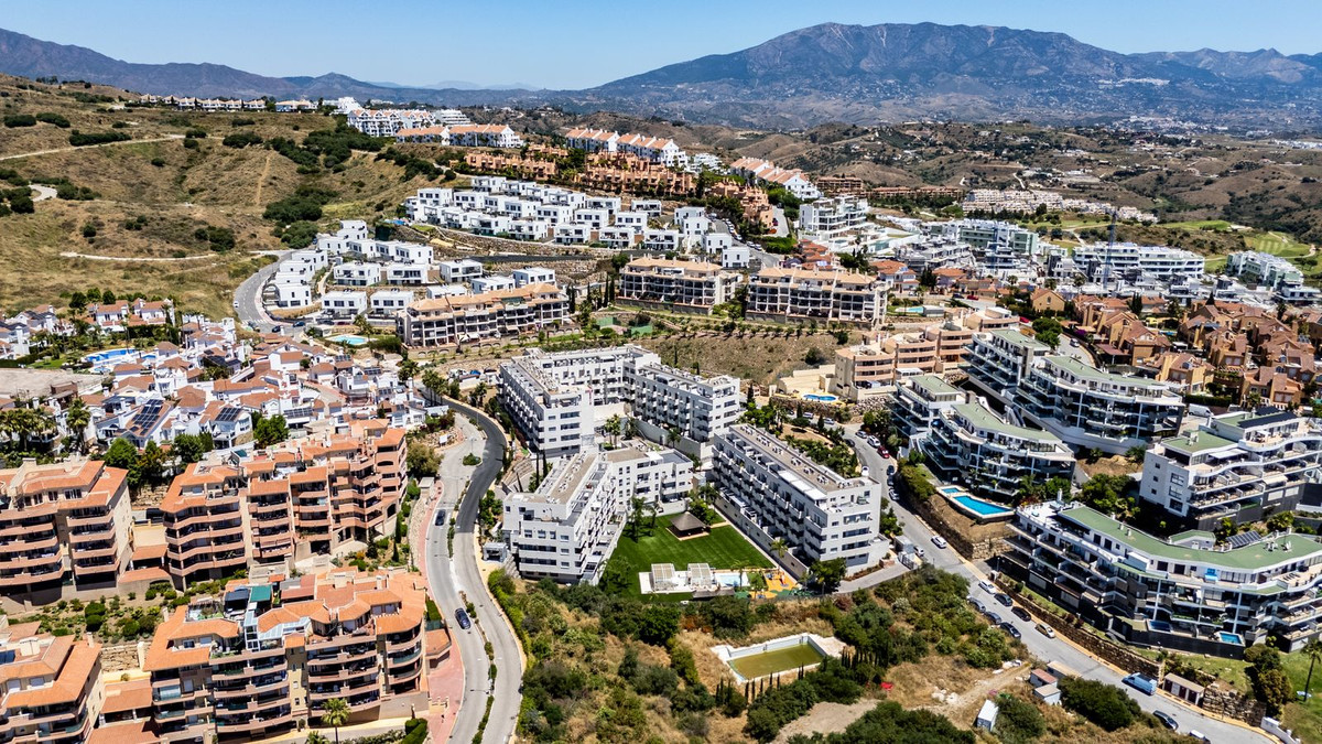 Appartement te koop in Riviera del Sol | 3 slaapkamers H5388856