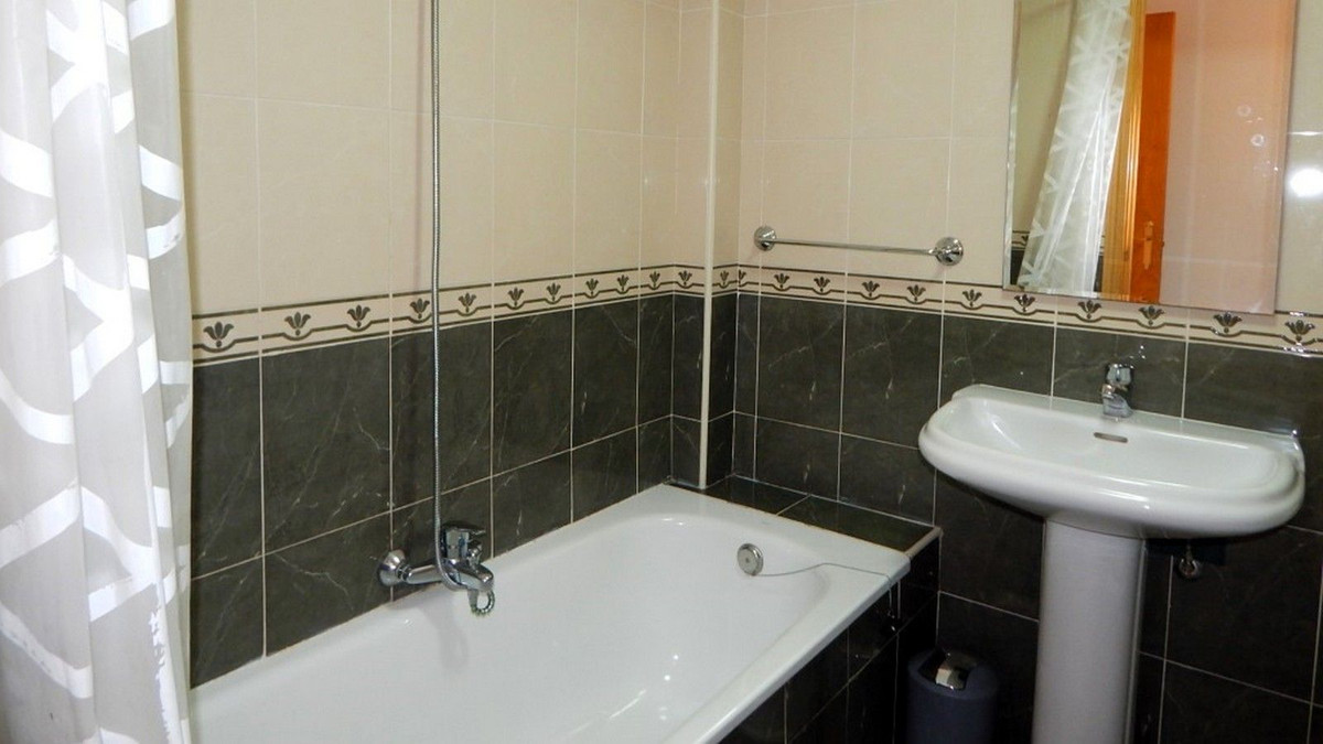Appartement te koop in Riviera del Sol | 2 slaapkamers H5393296