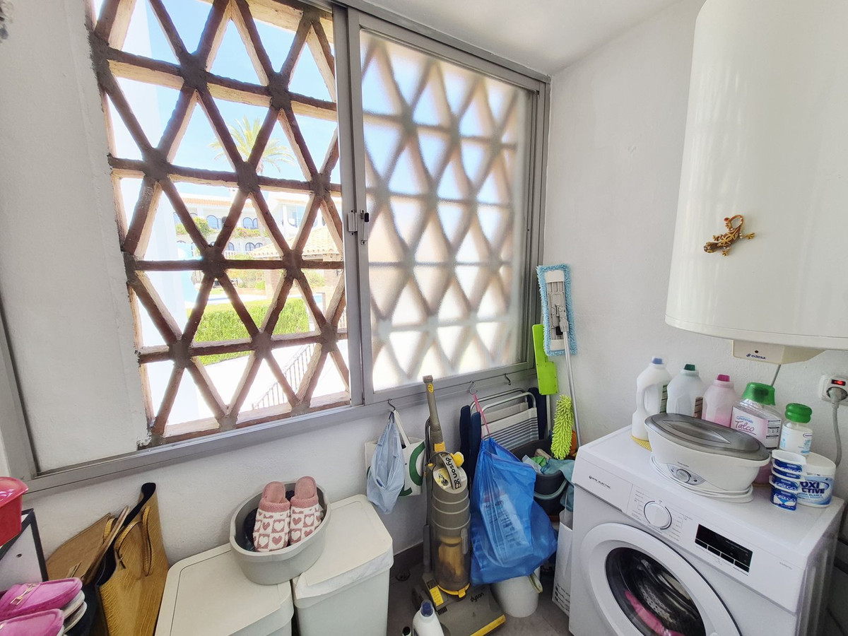 Appartement te koop in Riviera del Sol | 2 slaapkamers H5393323