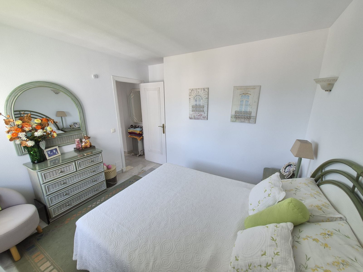 Appartement te koop in Riviera del Sol | 2 slaapkamers H5393323