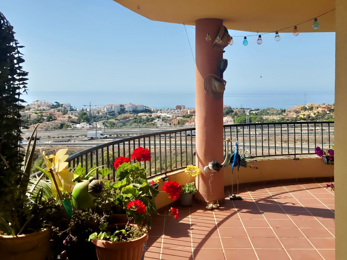 Appartement te koop in Riviera del Sol | 2 slaapkamers H5400130