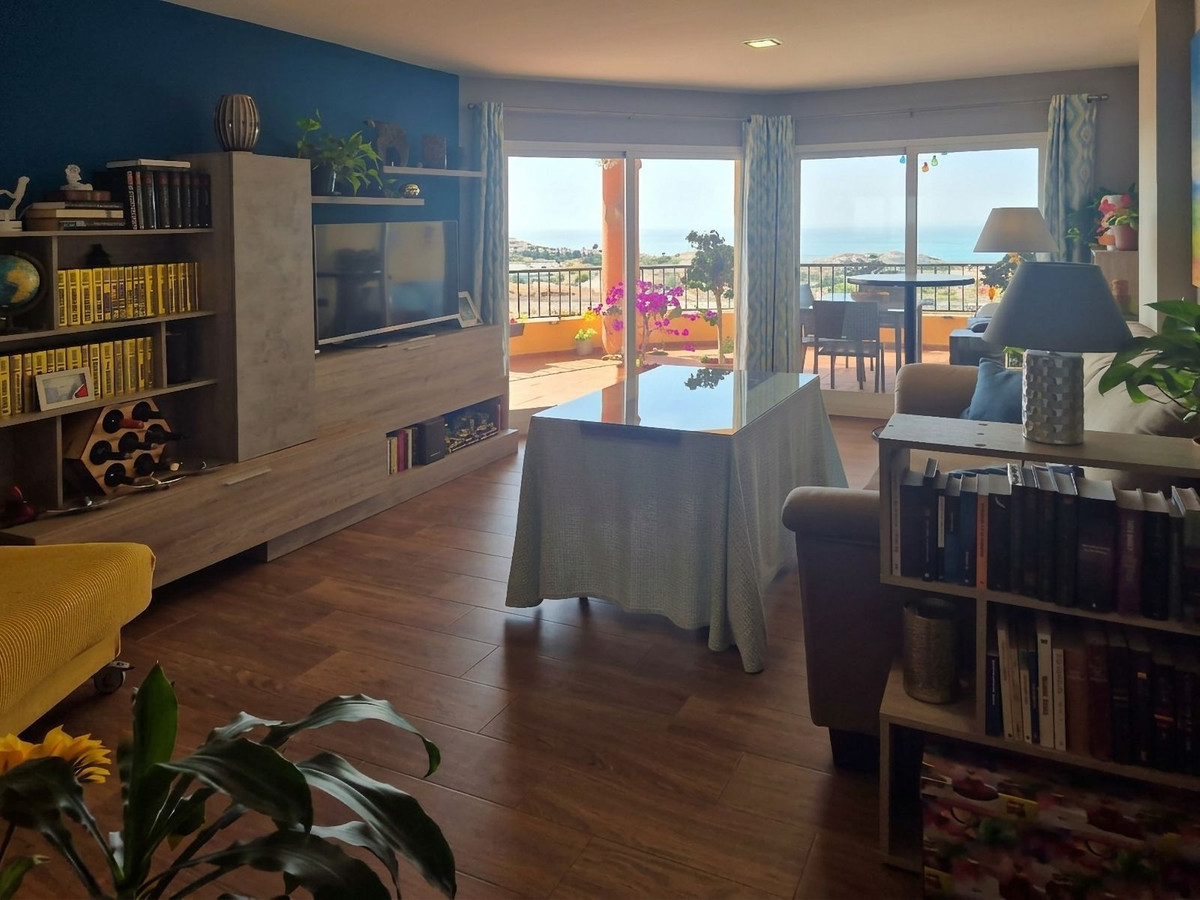 Appartement te koop in Riviera del Sol | 2 slaapkamers H5400130