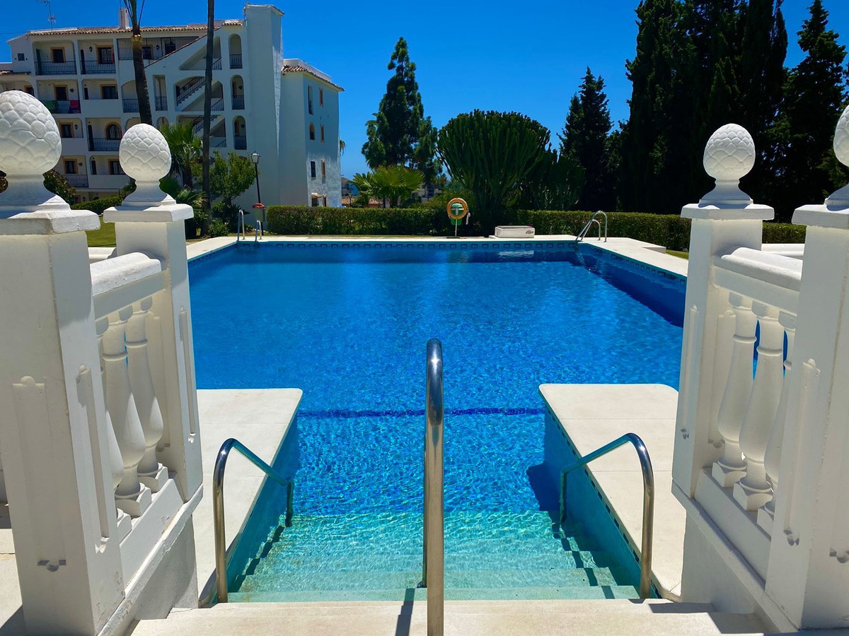 Appartement te koop in Riviera del Sol | 2 slaapkamers H5406448