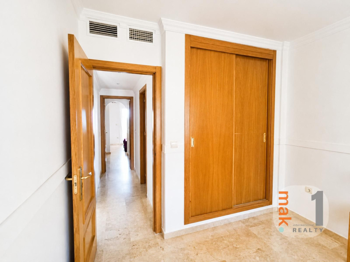 Appartement te koop in Riviera del Sol | 2 slaapkamers H5407687