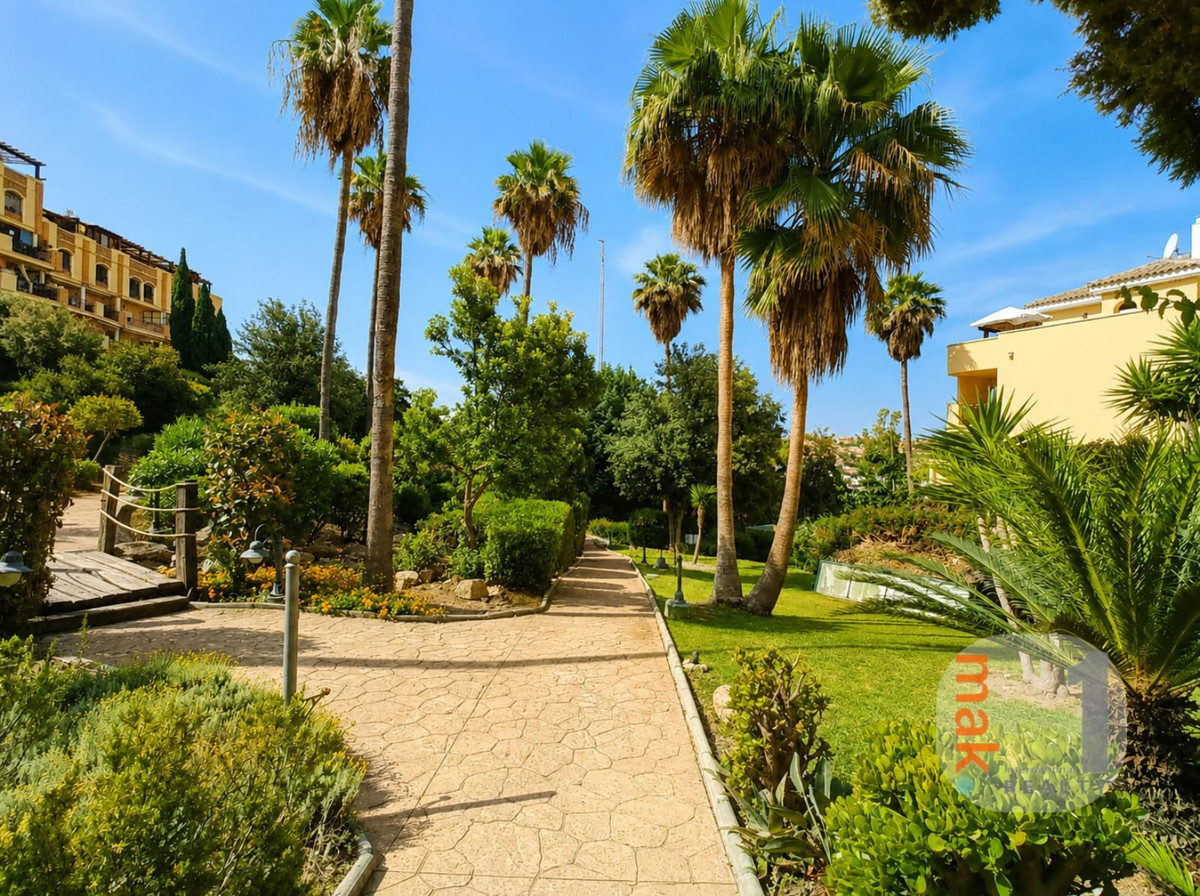 Appartement te koop in Riviera del Sol | 2 slaapkamers H5407687