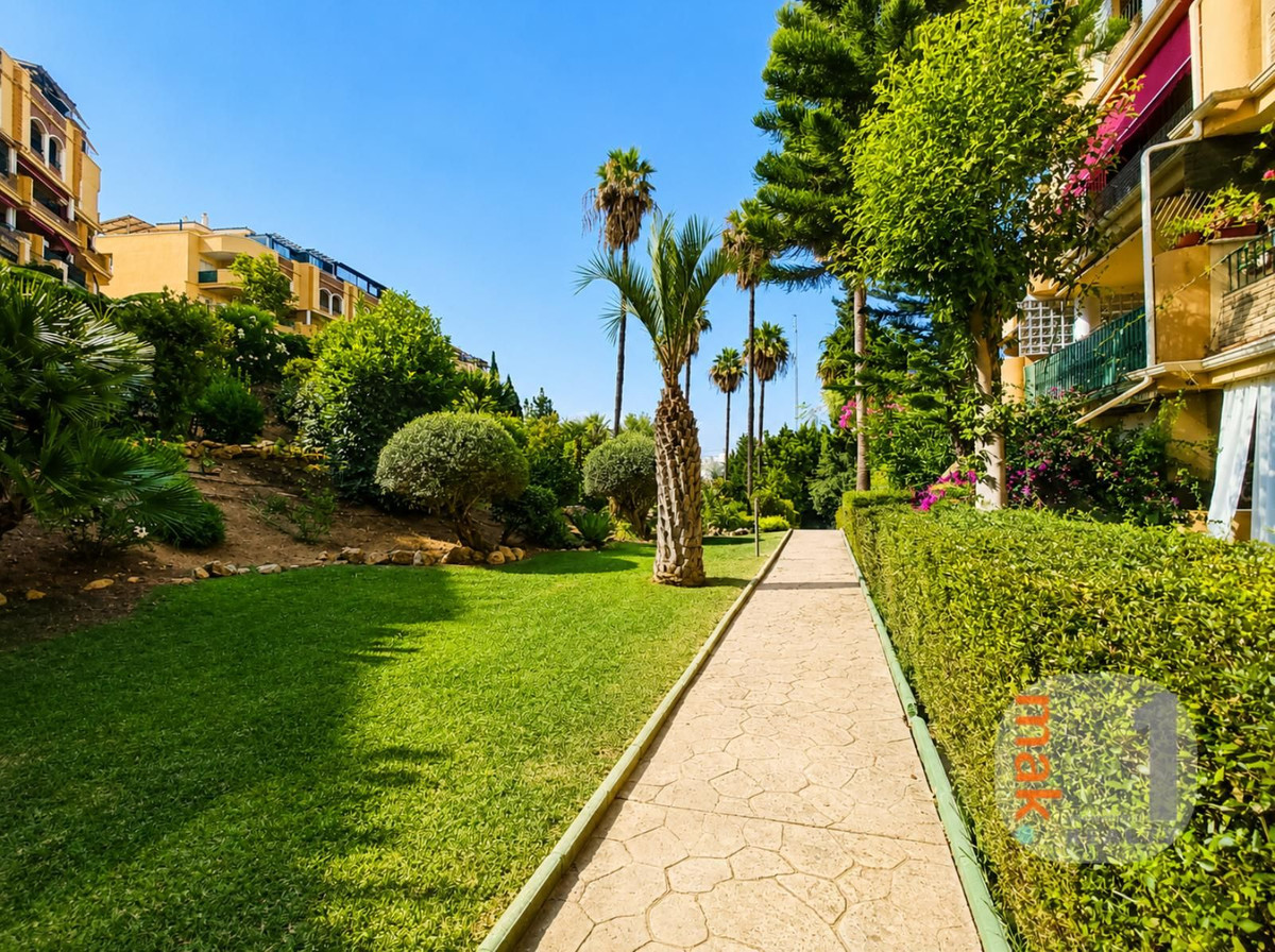 Appartement te koop in Riviera del Sol | 2 slaapkamers H5407687