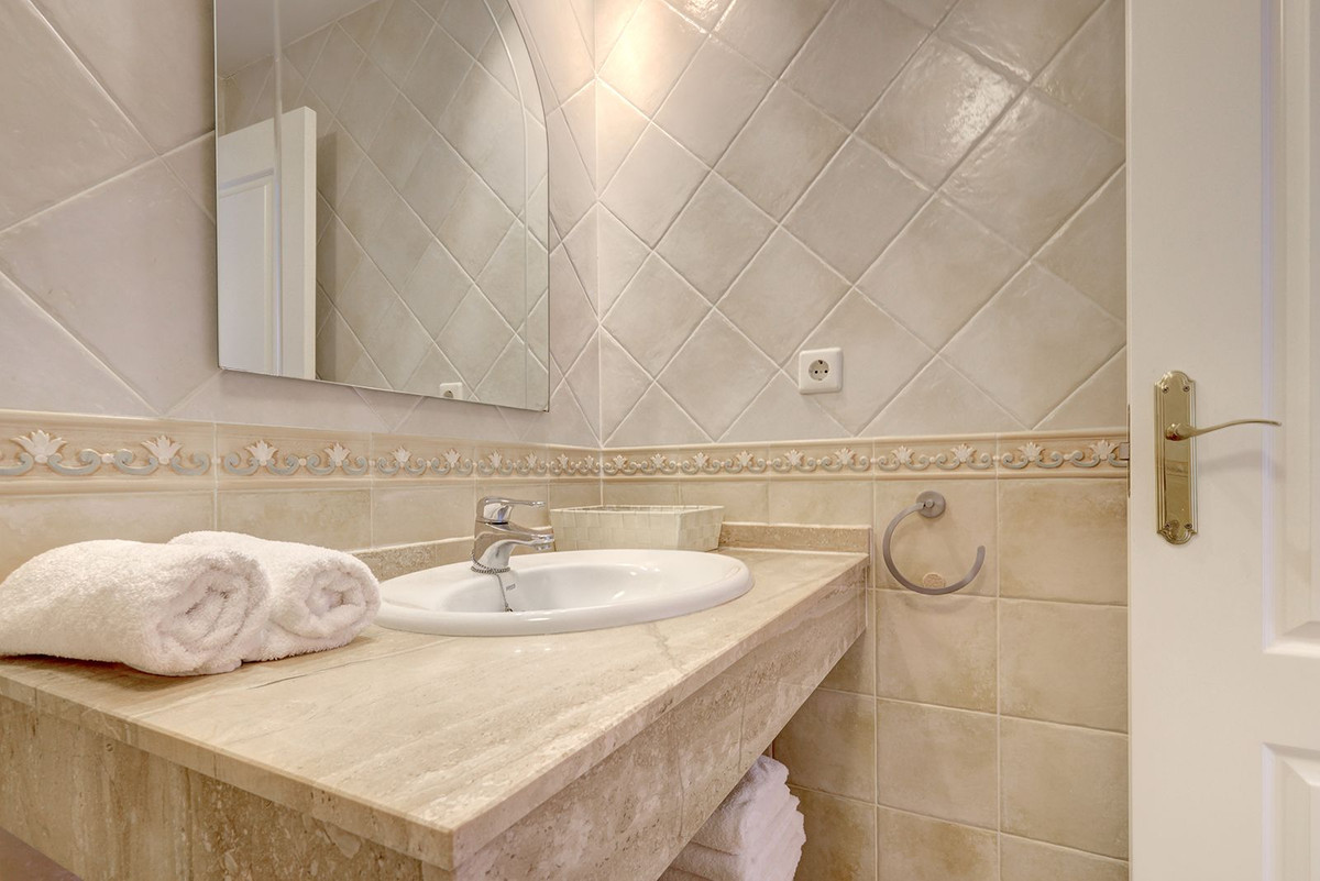 Appartement te koop in Riviera del Sol | 2 slaapkamers H5408308