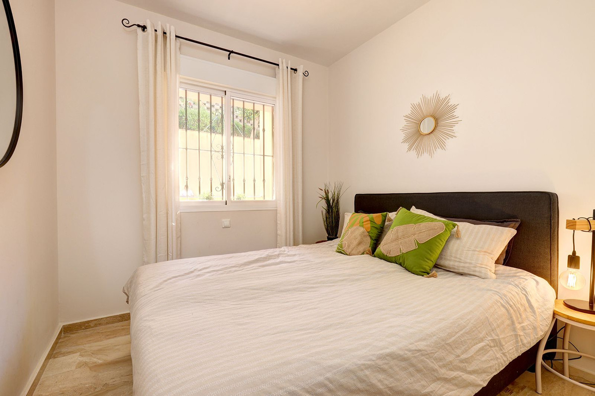 Appartement te koop in Riviera del Sol | 2 slaapkamers H5408308