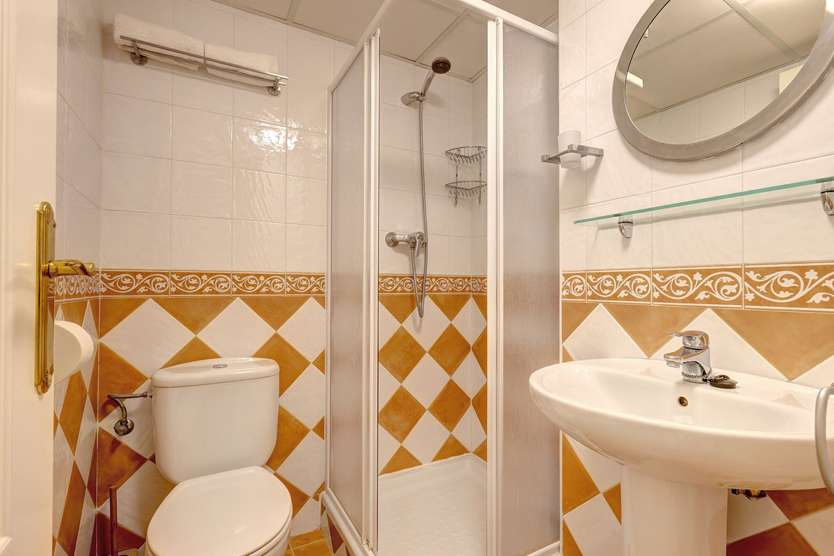 Appartement te koop in Riviera del Sol | 2 slaapkamers H5408308