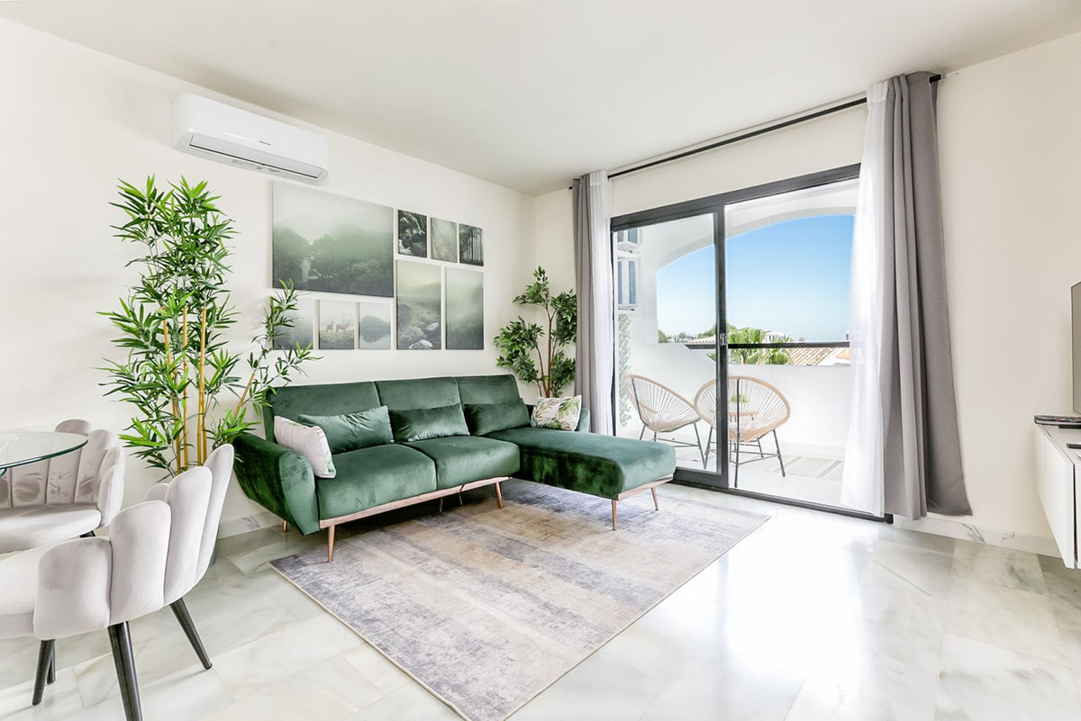 Appartement te koop in Riviera del Sol | 2 slaapkamers H5411695