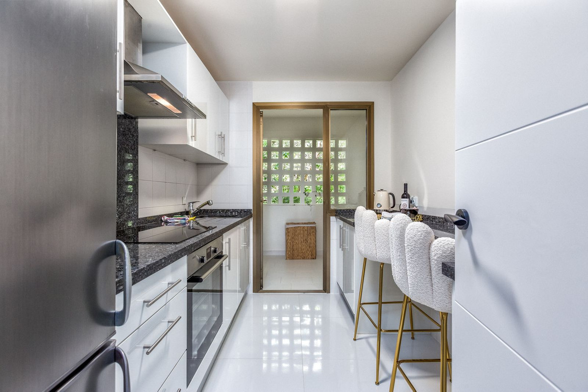 Appartement te koop in Riviera del Sol | 2 slaapkamers H5411695