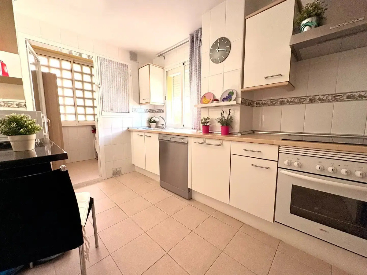 Appartement te koop in Riviera del Sol | 2 slaapkamers H5426254