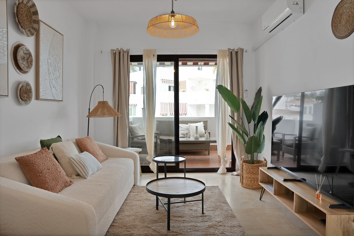 Appartement te koop in Riviera del Sol | 2 slaapkamers H5433571