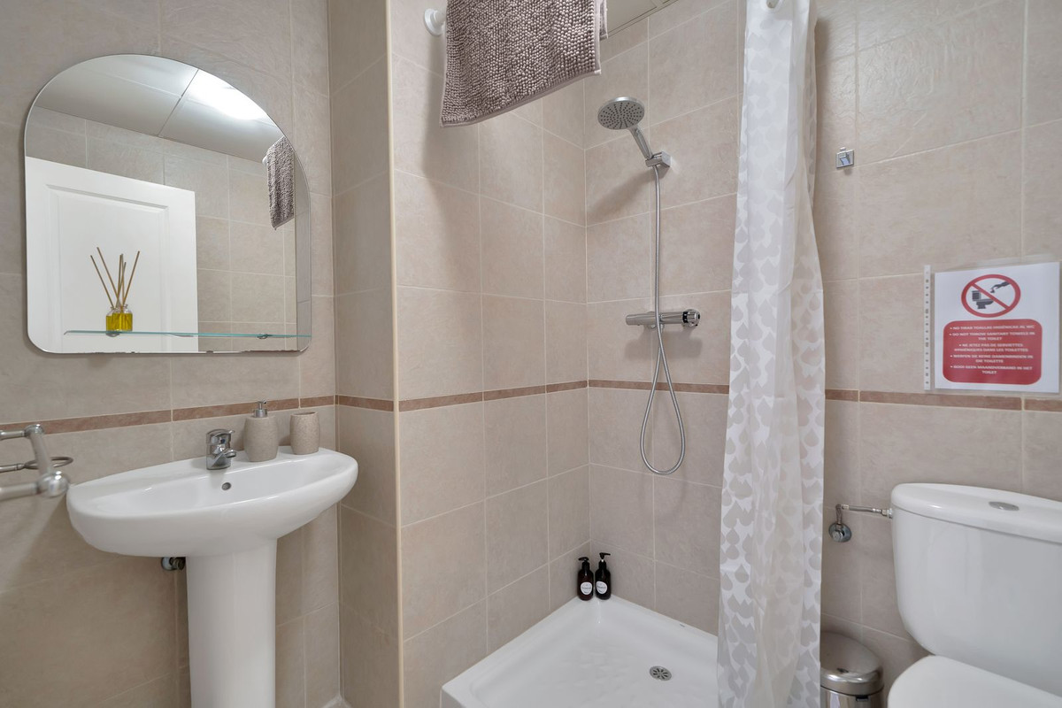 Appartement te koop in Riviera del Sol | 2 slaapkamers H5433571