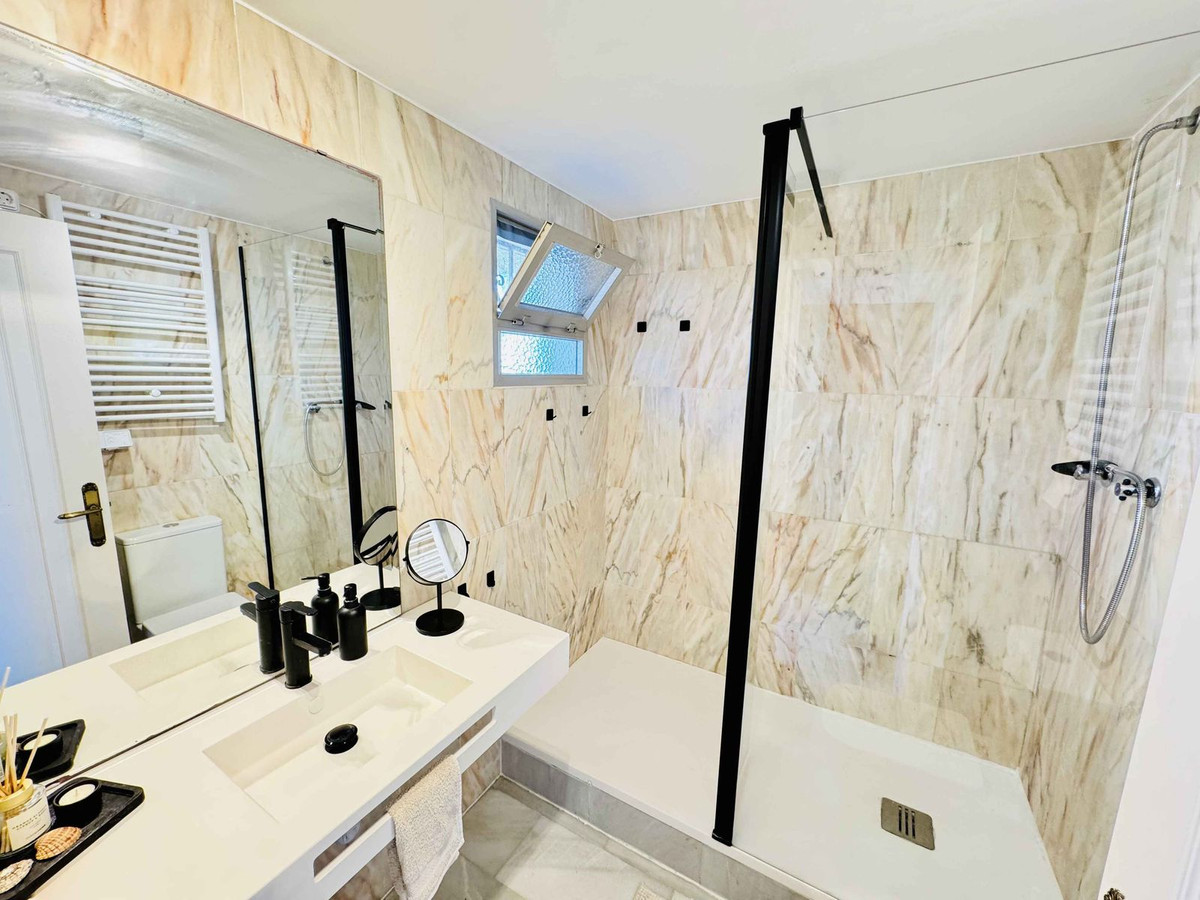 Duplex te koop in Riviera del Sol | 4 slaapkamers H5442013