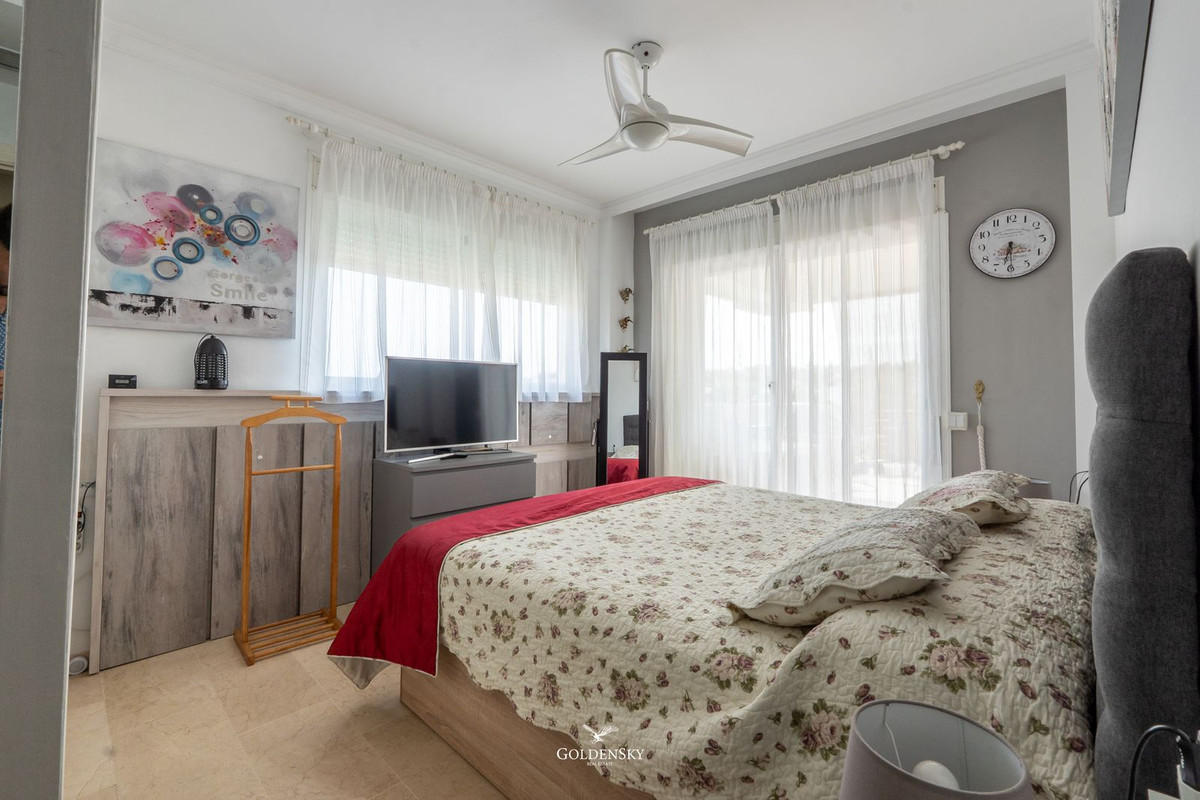 Appartement te koop in Riviera del Sol | 3 slaapkamers H5446393