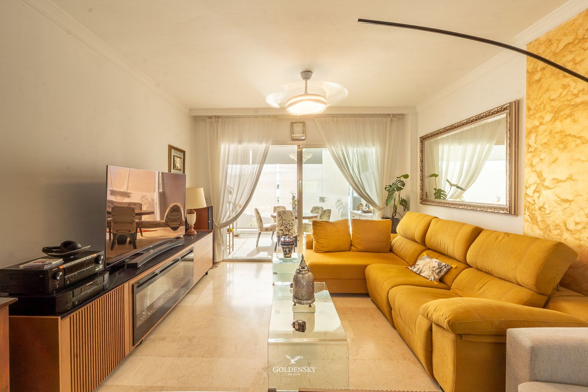 Appartement te koop in Riviera del Sol | 3 slaapkamers H5446393