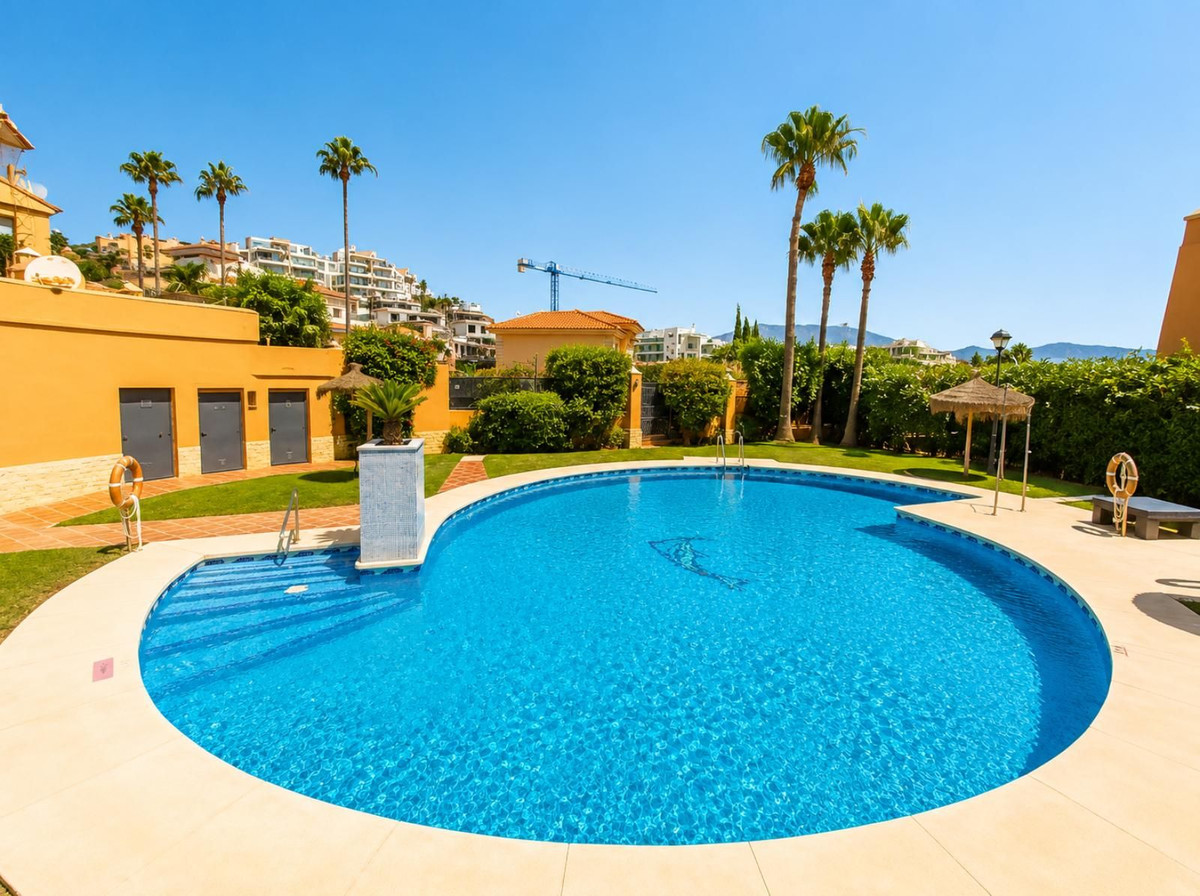 Appartement te koop in Riviera del Sol | 3 slaapkamers H5460220