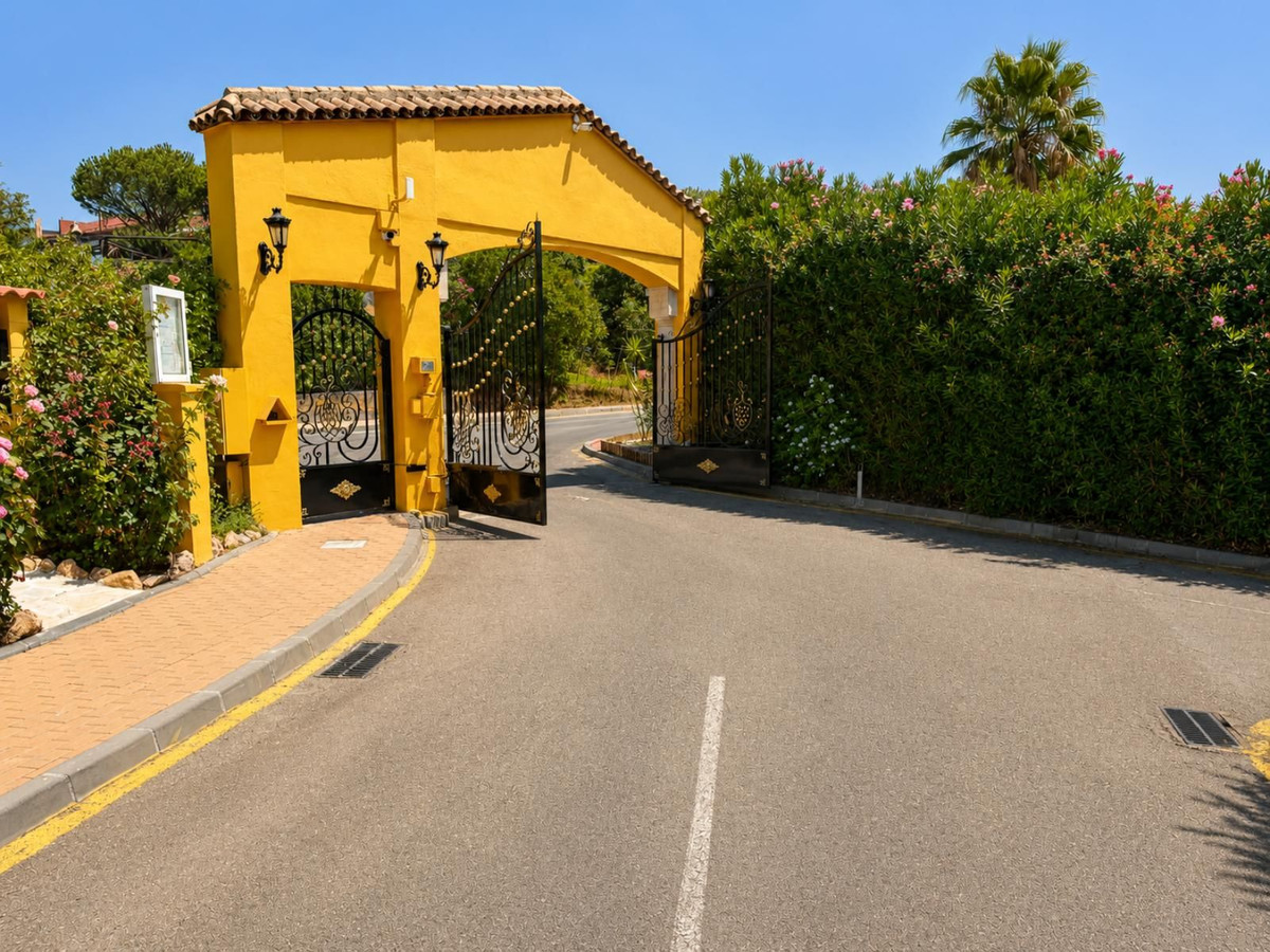 Appartement te koop in Riviera del Sol | 3 slaapkamers H5460706