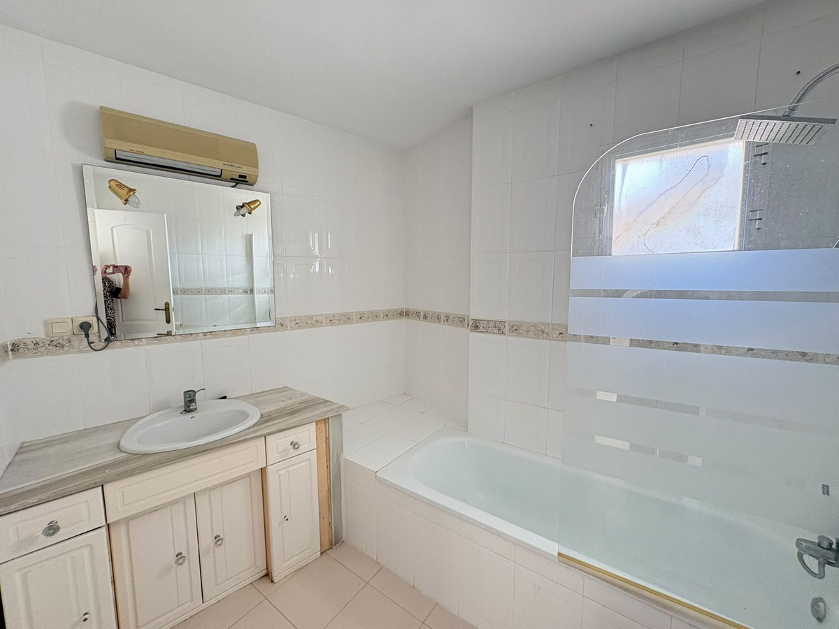 Appartement te koop in Riviera del Sol | 4 slaapkamers H5460748