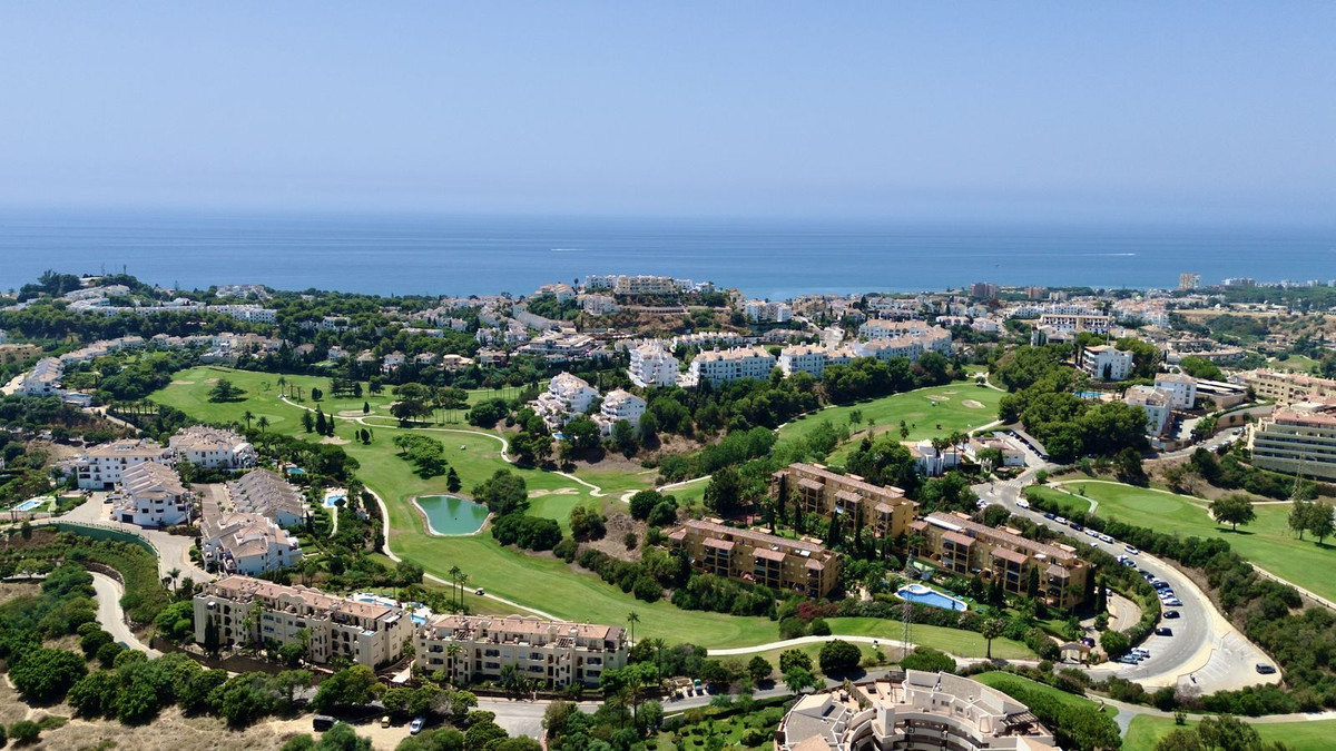 Appartement te koop in Riviera del Sol | 2 slaapkamers H5463046