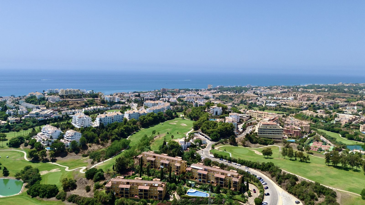 Appartement te koop in Riviera del Sol | 2 slaapkamers H5463046