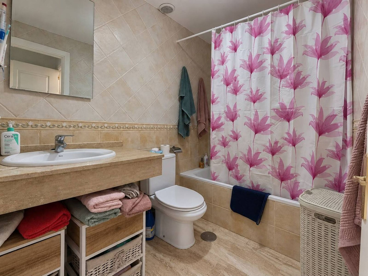 Appartement te koop in Riviera del Sol | 2 slaapkamers H5478874