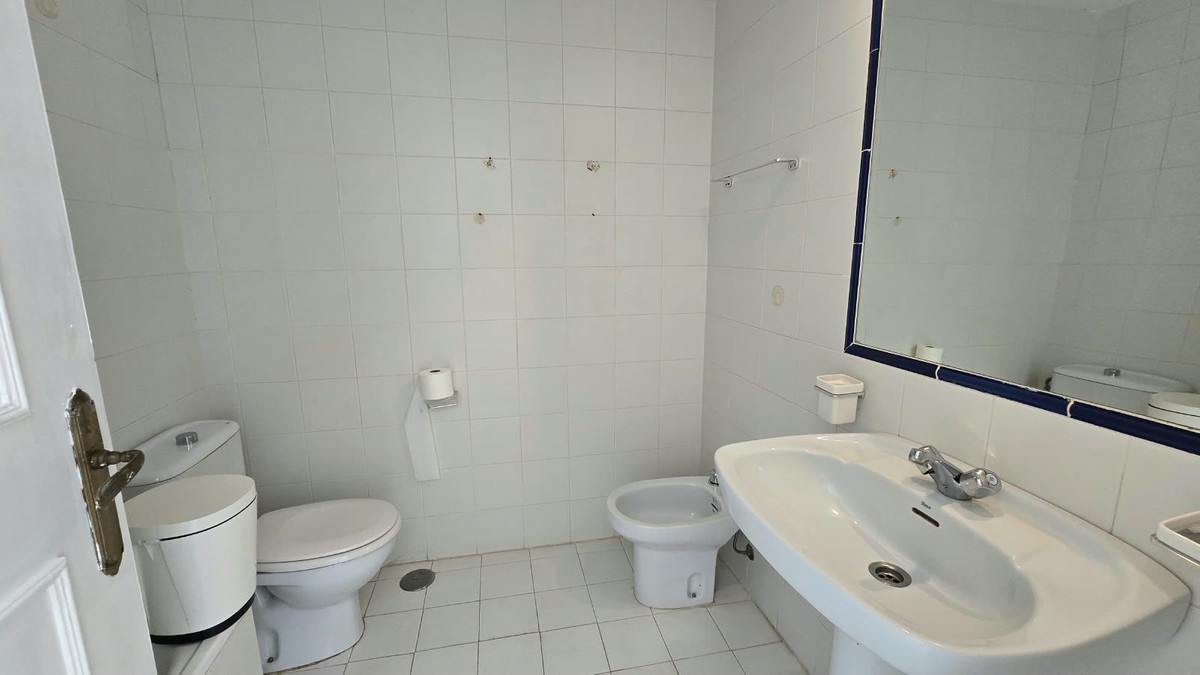Appartement te koop in Riviera del Sol | 2 slaapkamers H5479942