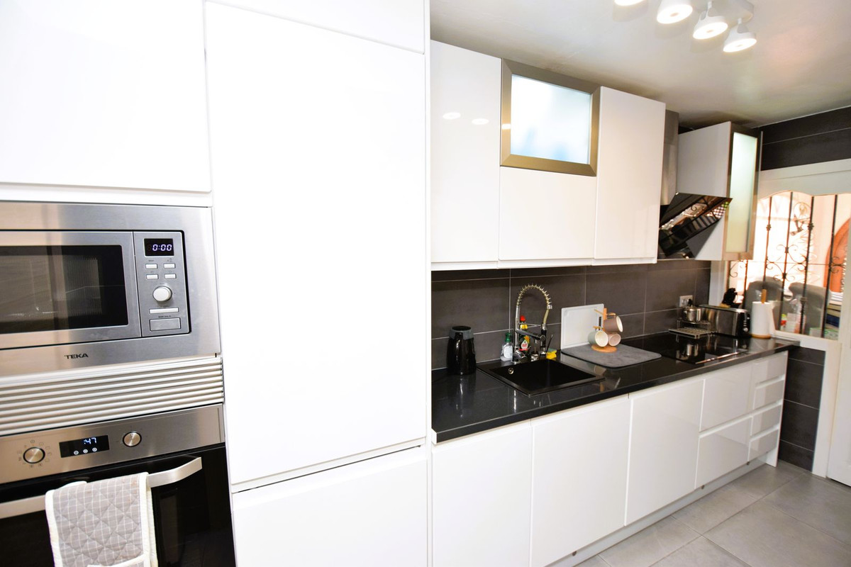 Appartement te koop in Riviera del Sol | 2 slaapkamers H5482576