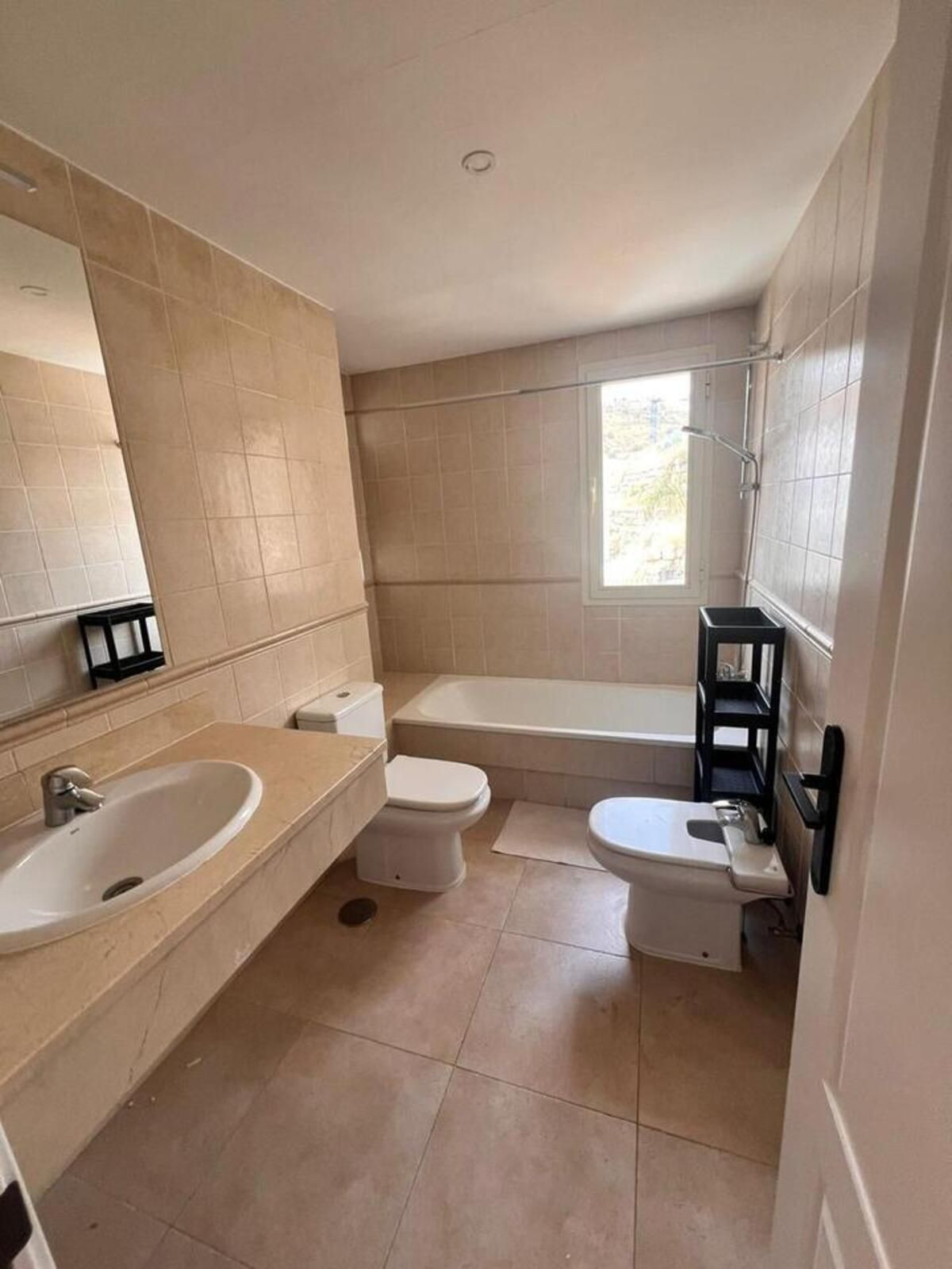 Appartement te koop in Riviera del Sol | 3 slaapkamers H5486086