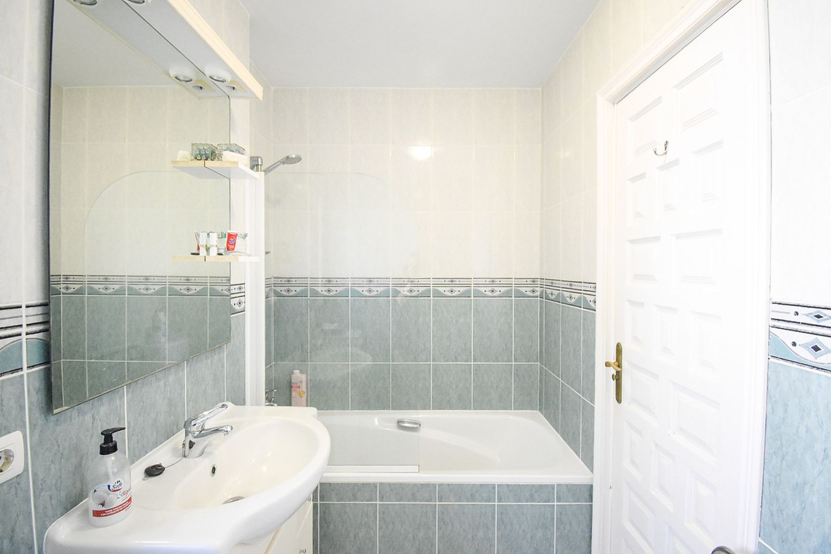 Huis te koop in Riviera del Sol | 1 slaapkamers H5491216