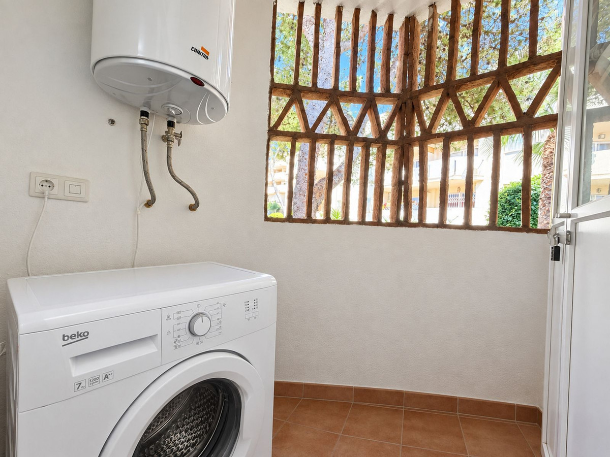 Appartement te koop in Riviera del Sol | 2 slaapkamers H5494396